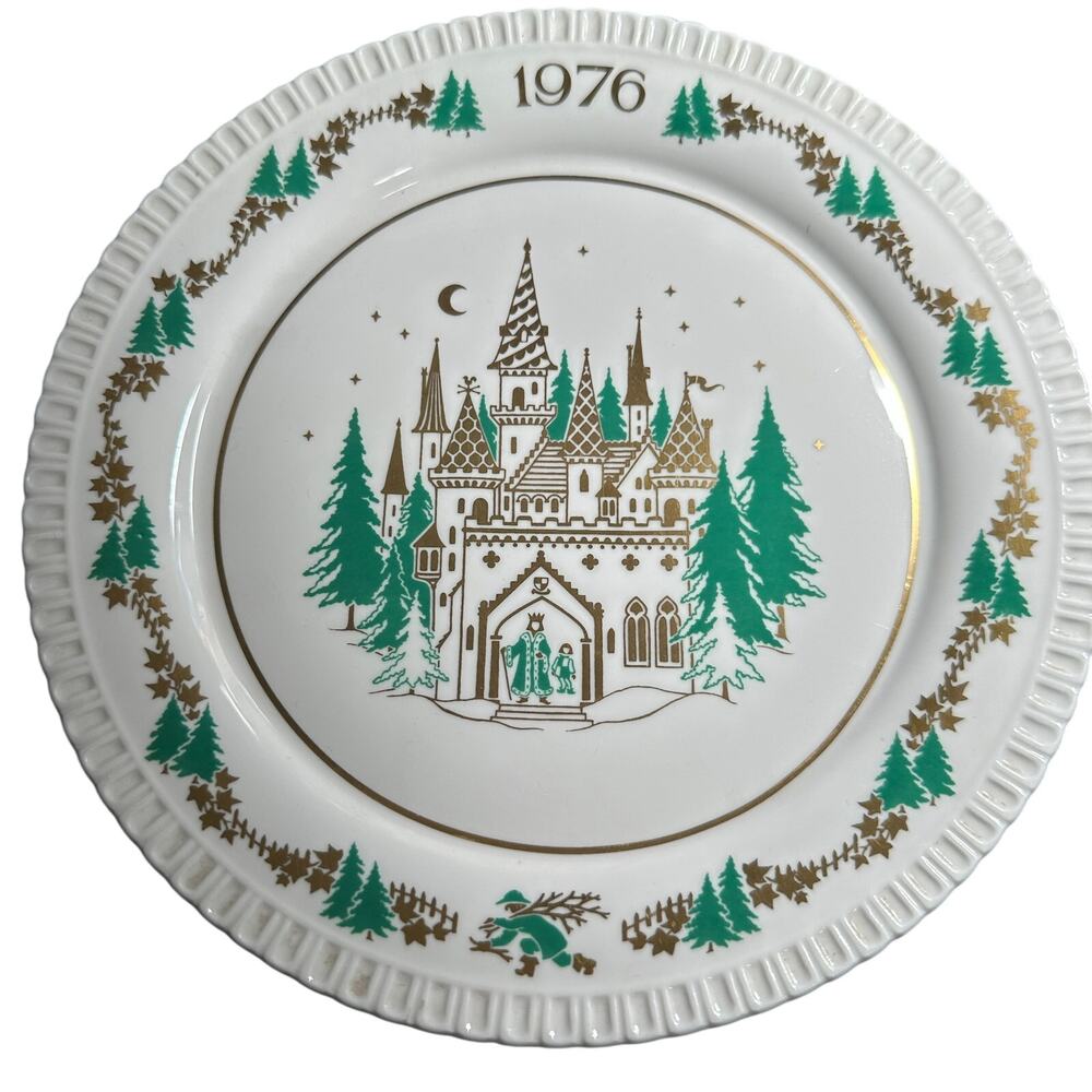 Vintage 1976 Spode Christmas Plate Good King Wenceslas Bone China England
